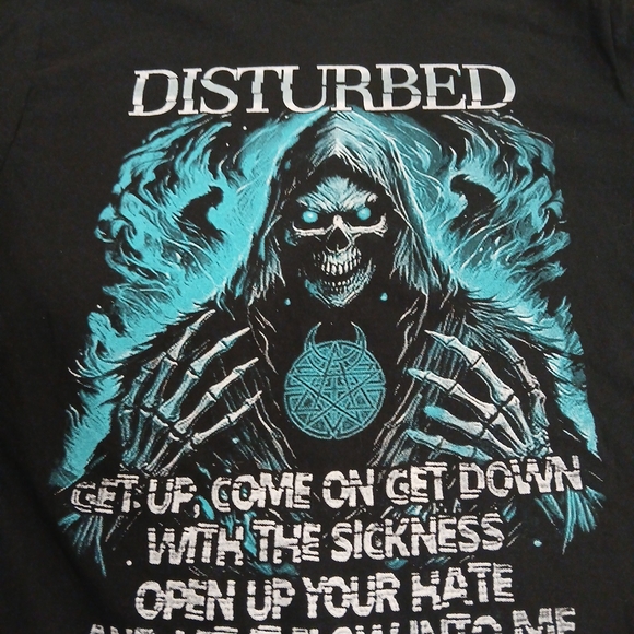 Gildan Black and Blue Disturbed Graphic Tee - Picture 1 of 4